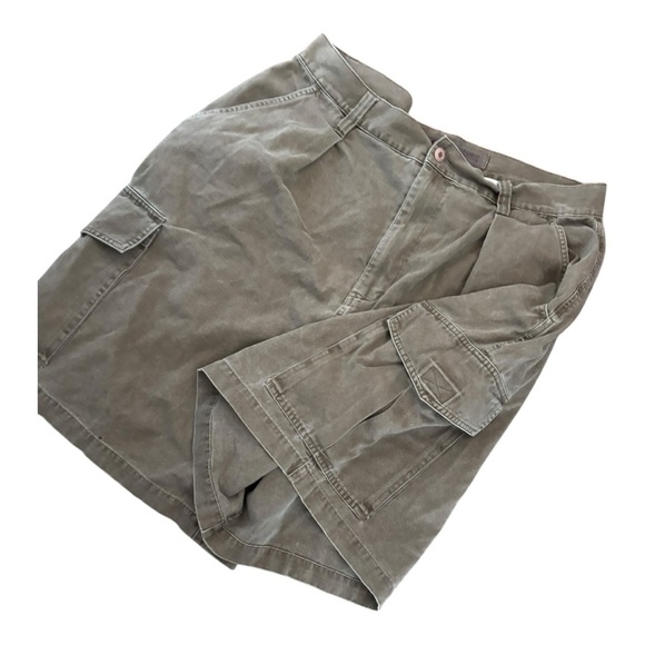 Abercrombie & Fitch Co. Y2K Cargo Shorts Vintage Hong Kong Baggy Size 38 - Picture 9 of 10